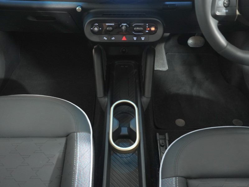 2025 (74) MINI ACEMAN 135kW E Classic 43kWh 5dr Auto 5751921