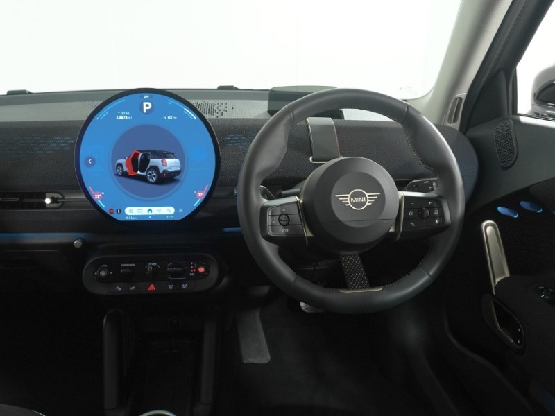 2025 (74) MINI ACEMAN 135kW E Classic 43kWh 5dr Auto 5751919