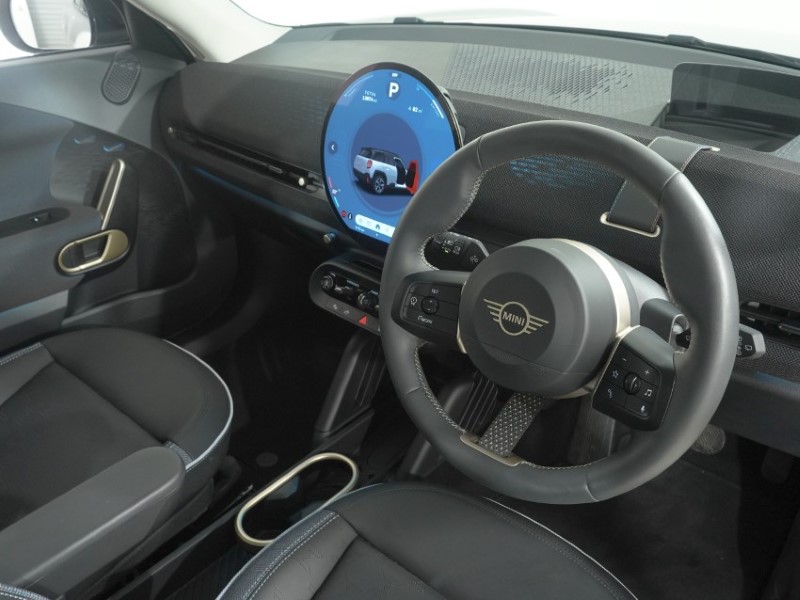 2025 (74) MINI ACEMAN 135kW E Classic 43kWh 5dr Auto 5751933