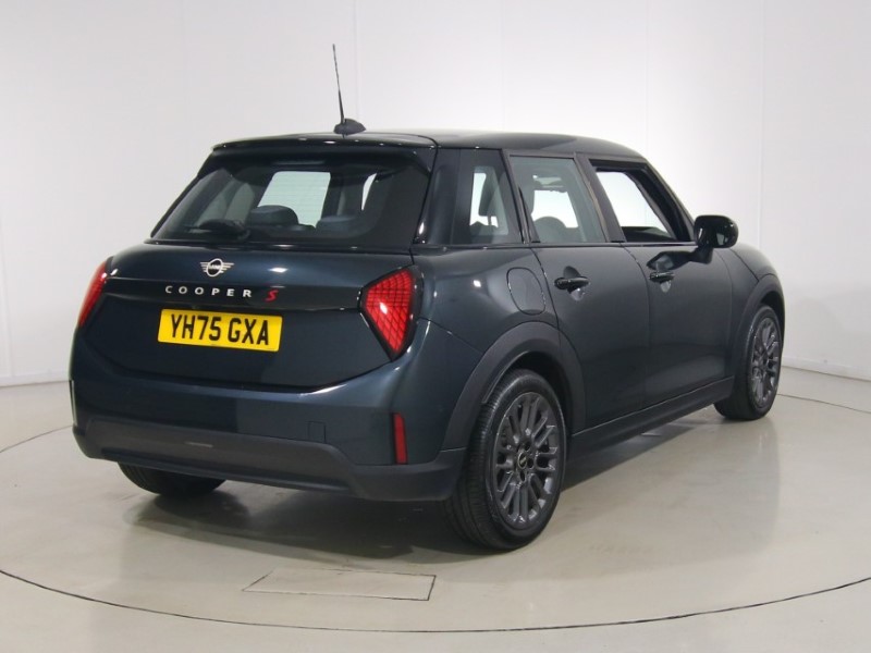 2025 (75) MINI COOPER 2.0 S Classic 5dr Auto 5794777