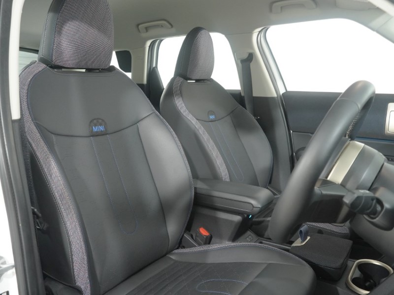 2025 (75) MINI COUNTRYMAN 1.5 C Classic 5dr Auto 5748964