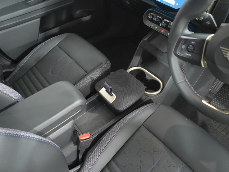 2025 (75) MINI COUNTRYMAN 1.5 C Classic 5dr Auto 5750979