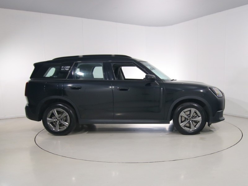 2025 (75) MINI COUNTRYMAN 1.5 C Classic 5dr Auto 5751015