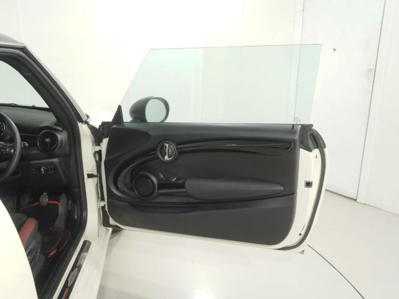 2018 (18) MINI HATCHBACK 1.5 1499 GT Edition 3dr 5761655