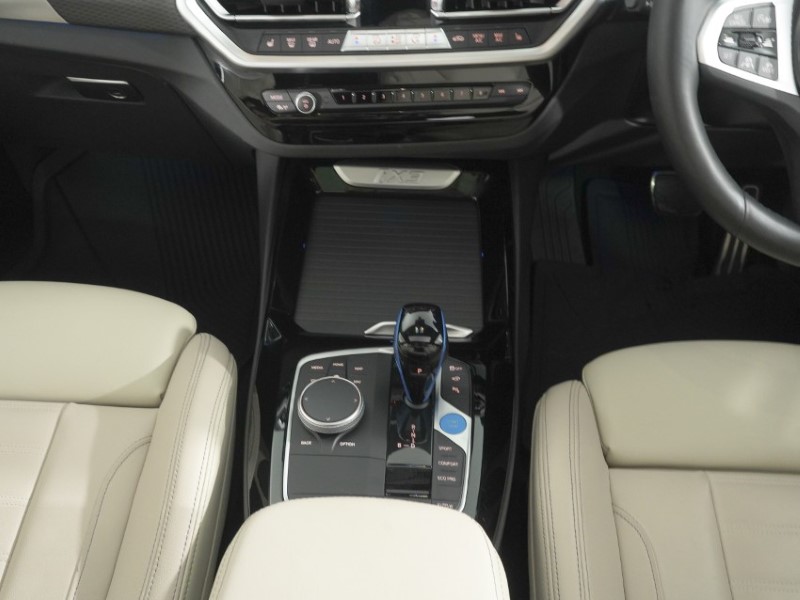 2022 (72) BMW iX3 210kW M Sport Pro 80kWh 5dr Auto 5761410