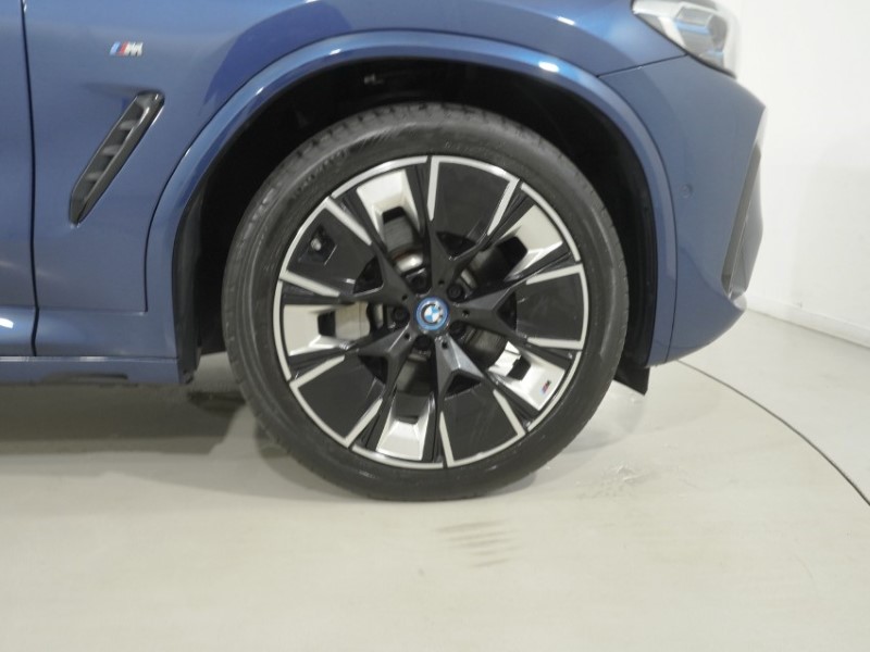 2022 (72) BMW iX3 210kW M Sport Pro 80kWh 5dr Auto 5761416