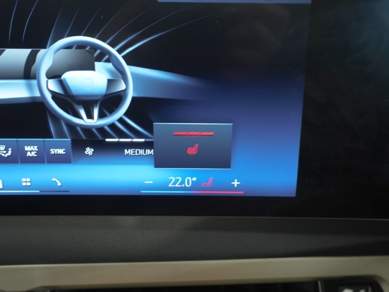 2024 (73) BMW iX 240kW xDrive40 M Sport 76.6kWh 5dr Auto 5760134