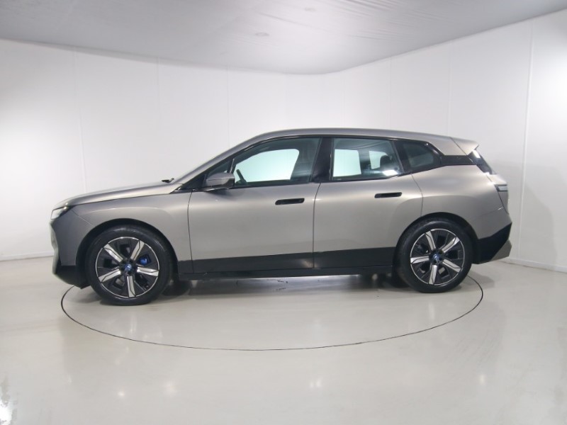 2024 (73) BMW iX 240kW xDrive40 M Sport 76.6kWh 5dr Auto 5760151