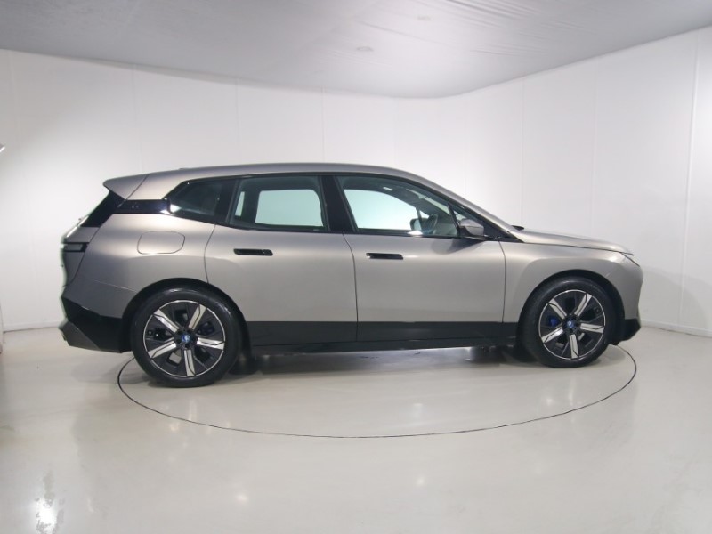 2024 (73) BMW iX 240kW xDrive40 M Sport 76.6kWh 5dr Auto 5760155