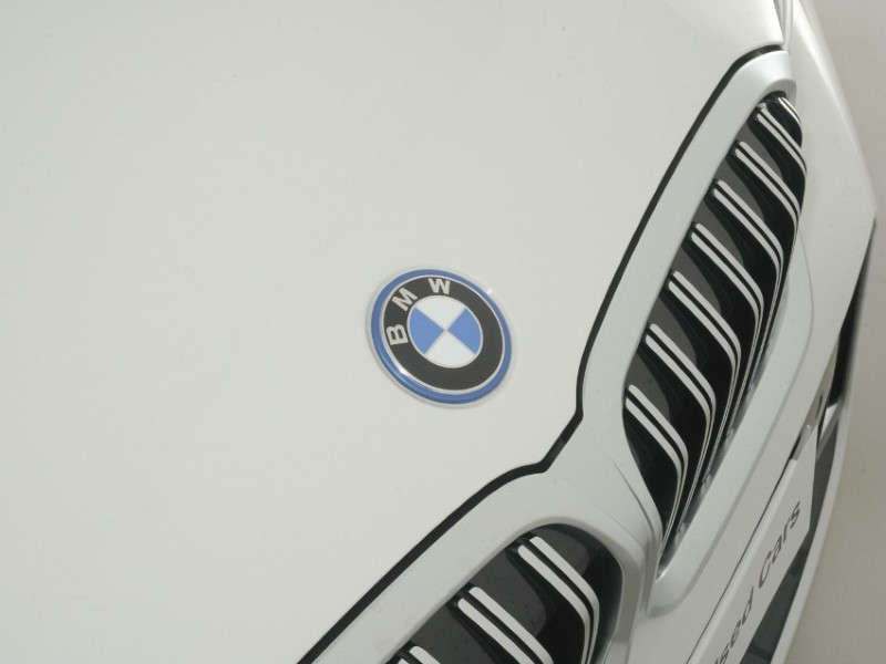 2026 (26) BMW 3 SERIES 330e 22.3 kWh M Sport 4dr Step Auto 5796923