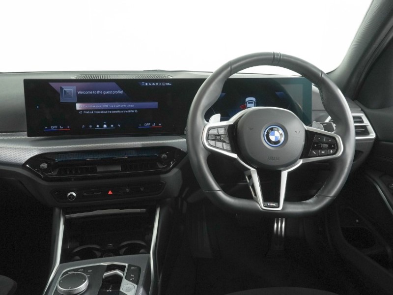 2026 (26) BMW 3 SERIES 330e 22.3 kWh M Sport 4dr Step Auto 5796918