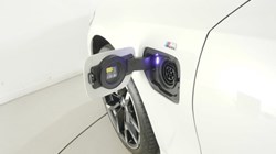 2026 (26) BMW 3 SERIES 330e 22.3 kWh M Sport 4dr Step Auto 5796922