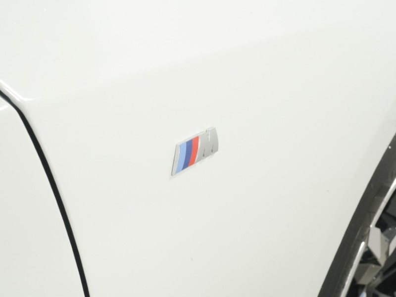 2026 (26) BMW 3 SERIES 330e 22.3 kWh M Sport 4dr Step Auto 5796927