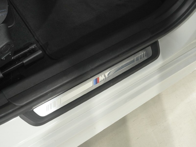 2026 (26) BMW 3 SERIES 330e 22.3 kWh M Sport 4dr Step Auto 5796933
