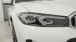2026 (26) BMW 3 SERIES 330e 22.3 kWh M Sport 4dr Step Auto 5796924