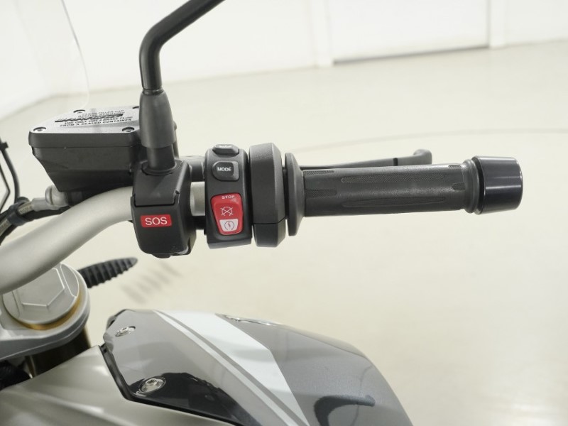 2022 (22) BMW Motorrad R1250 R SE (20MY) 5813897