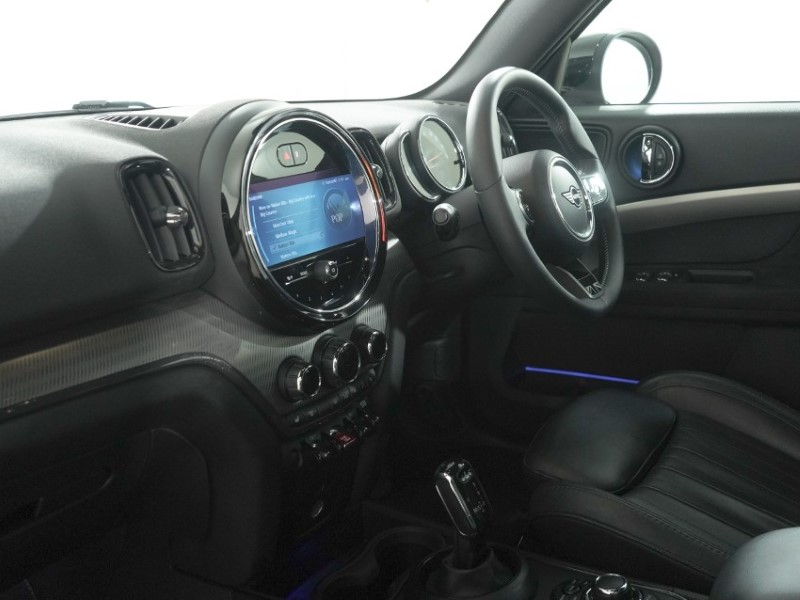 2022 (72) MINI COUNTRYMAN 1.5 Cooper Exclusive 5dr Auto 5811684