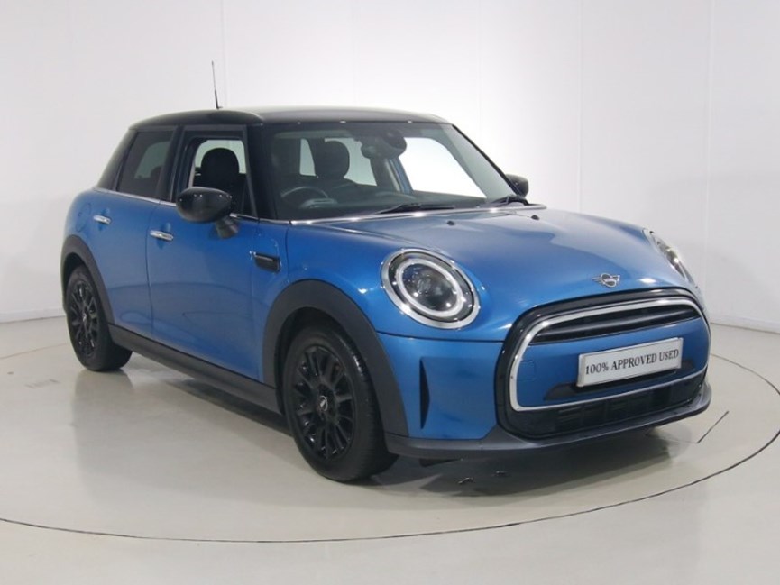 2023 (23) MINI HATCHBACK 1.5 Cooper Classic 5dr