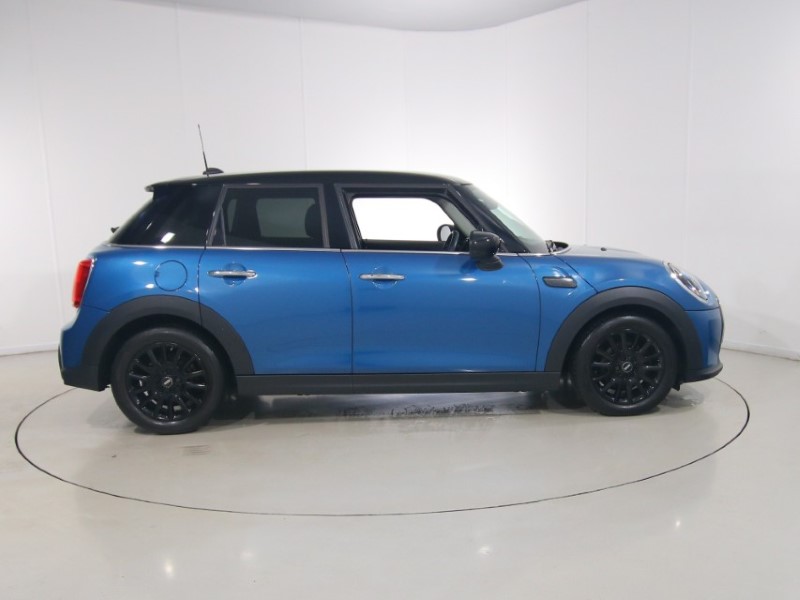 2023 (23) MINI HATCHBACK 1.5 Cooper Classic 5dr 5769067
