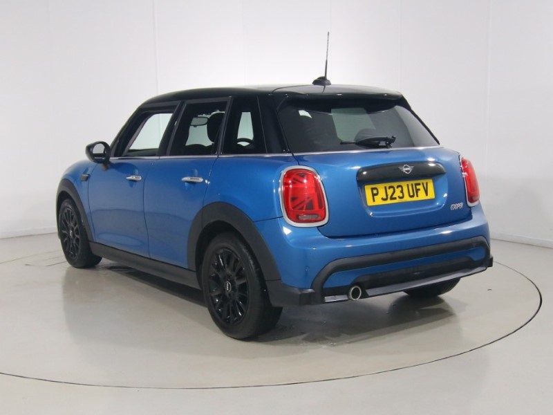2023 (23) MINI HATCHBACK 1.5 Cooper Classic 5dr 1