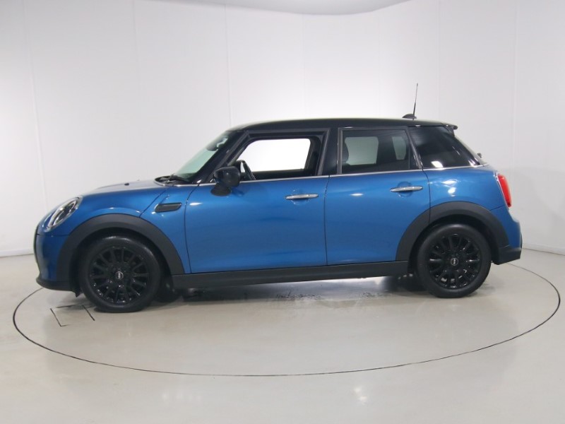 2023 (23) MINI HATCHBACK 1.5 Cooper Classic 5dr 5769063