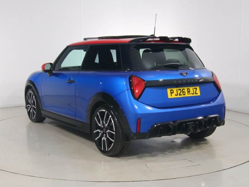 2026 (26) MINI COOPER 2.0 John Cooper Works 3dr Auto