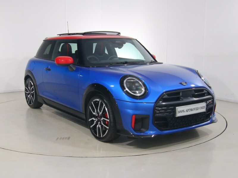 2026 (26) MINI COOPER 2.0 John Cooper Works 3dr Auto