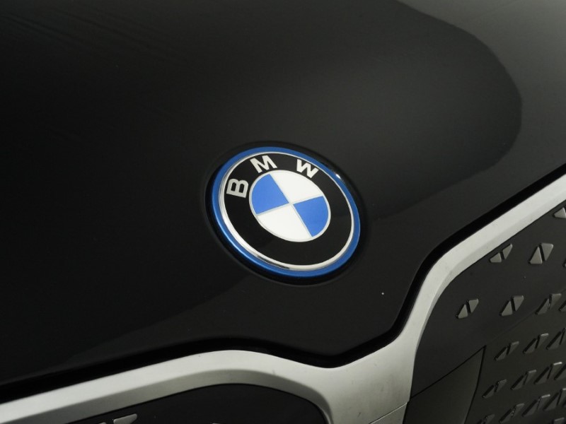 2026 (26) BMW iX1 150kW eDrive20 M Sport 65kWh 5dr Auto 5846119