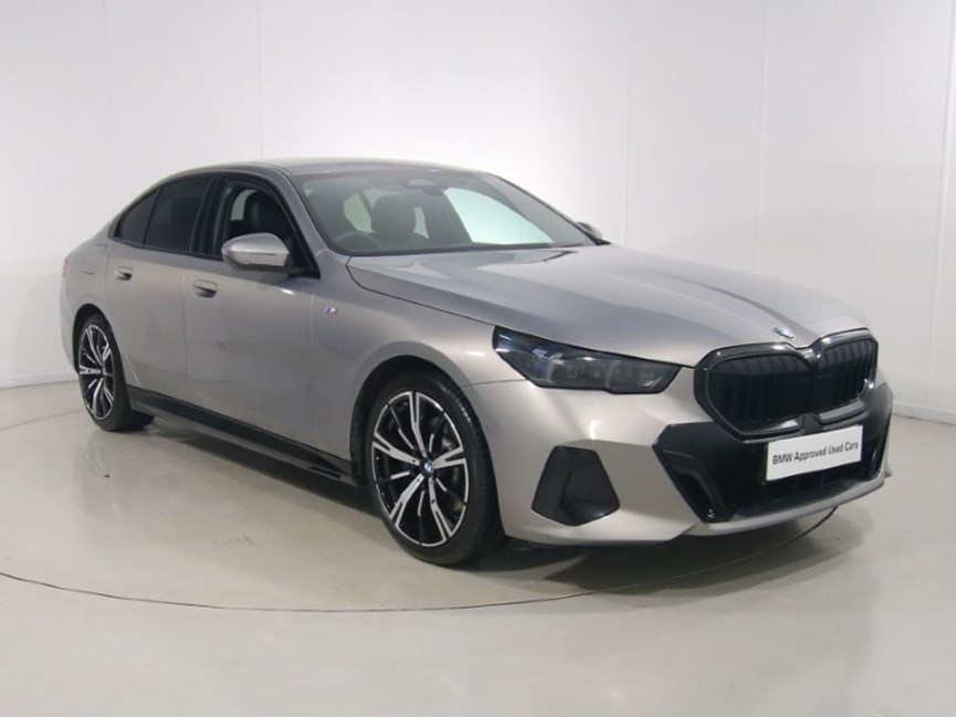 2024 (24) BMW 5 SERIES 520i M Sport Pro 4dr Auto