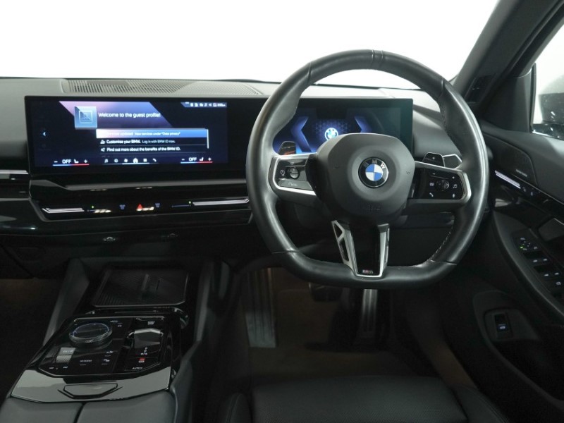 2024 (24) BMW 5 SERIES 520i M Sport Pro 4dr Auto 5807729
