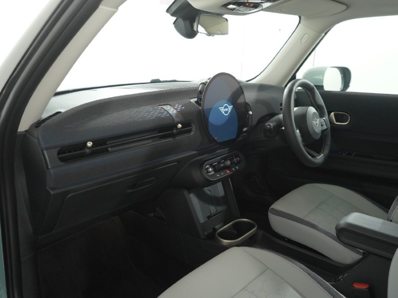 2024 (24) MINI COOPER 1.5 C Classic 3dr Auto 5811560
