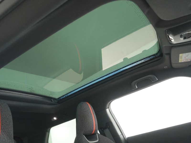 2024 (24) MINI COOPER 160kW SE Sport 54kWh 3dr Auto 5848555
