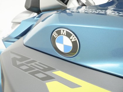 2026 (26) BMW Motorrad R1300 R SE ASA (25MY)