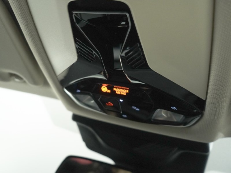 2026 (26) BMW iX1 150kW eDrive20 xLine 65kWh 5dr Auto 5833874