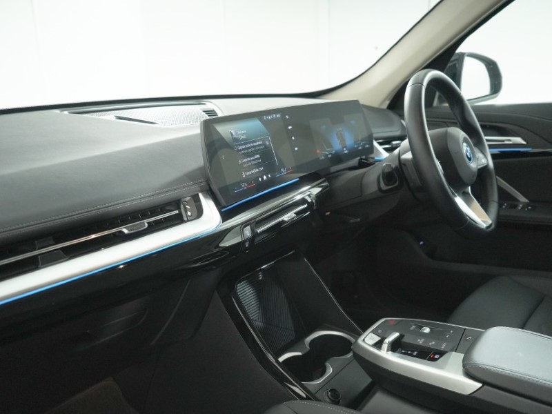 2026 (26) BMW iX1 150kW eDrive20 xLine 65kWh 5dr Auto 5833836