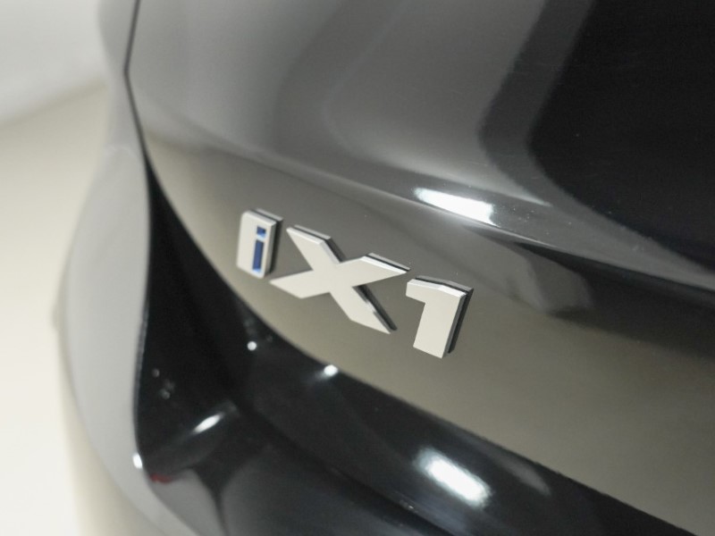 2026 (26) BMW iX1 150kW eDrive20 xLine 65kWh 5dr Auto 5833831