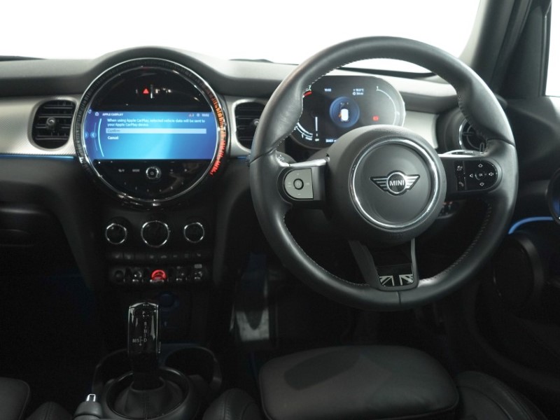 2023 (73) MINI HATCHBACK 1.5 Cooper Exclusive Premium 5dr Auto 5847104