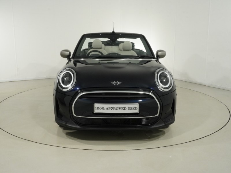 2023 (73) MINI CONVERTIBLE 1.5 Cooper Exclusive 2dr 5881384