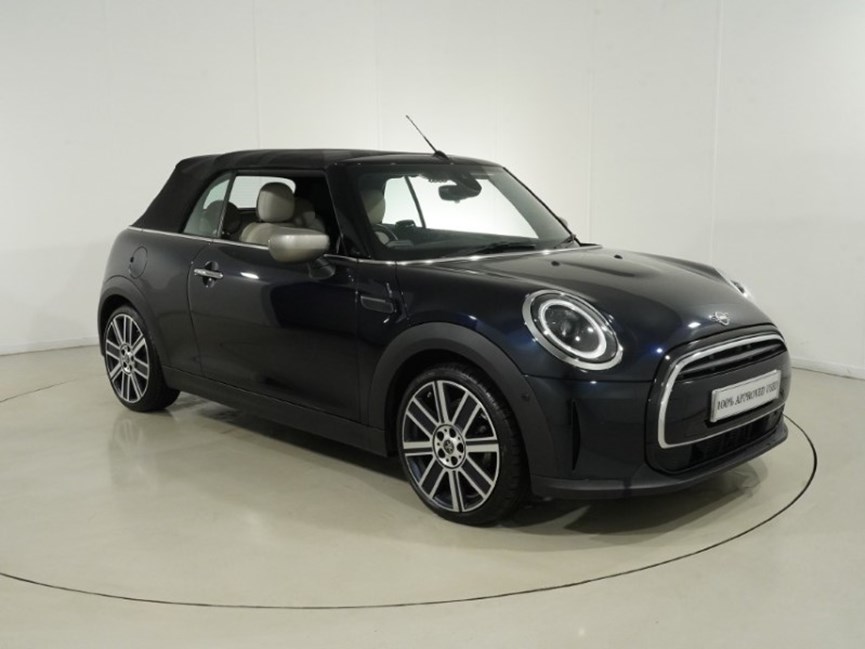 2023 (73) MINI CONVERTIBLE 1.5 Cooper Exclusive 2dr