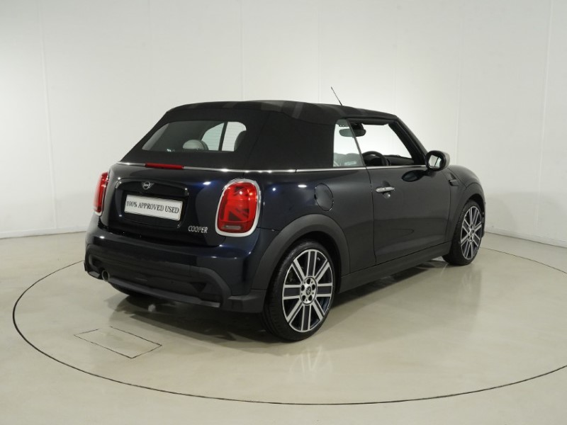 2023 (73) MINI CONVERTIBLE 1.5 Cooper Exclusive 2dr 5881381