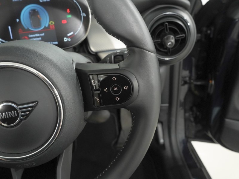 2023 (73) MINI CONVERTIBLE 1.5 Cooper Exclusive 2dr 5881420