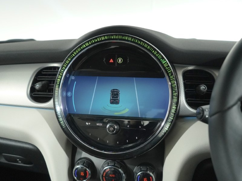 2022 (72) MINI CONVERTIBLE 1.5 Cooper Exclusive 2dr Auto 5827348