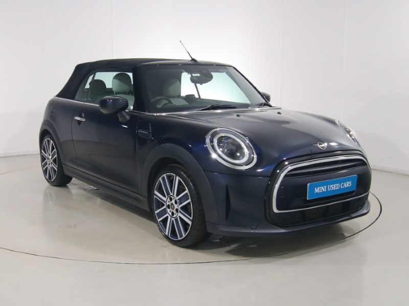 2022 (72) MINI CONVERTIBLE 1.5 Cooper Exclusive 2dr Auto 5827359
