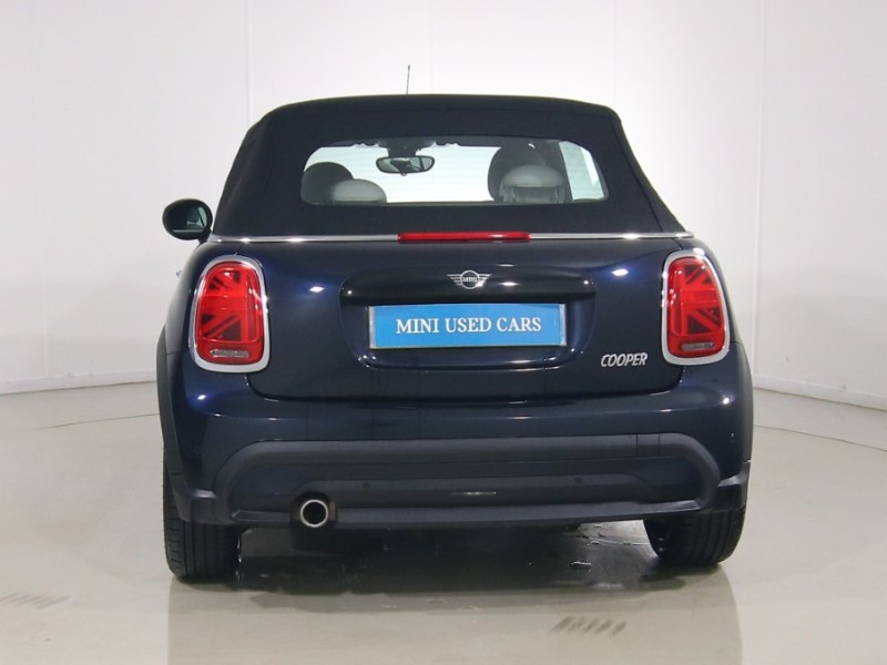2022 (72) MINI CONVERTIBLE 1.5 Cooper Exclusive 2dr Auto 5827364