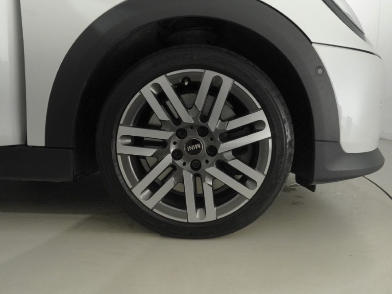 2024 (74) MINI COOPER 2.0 S Classic 5dr Auto 5833959