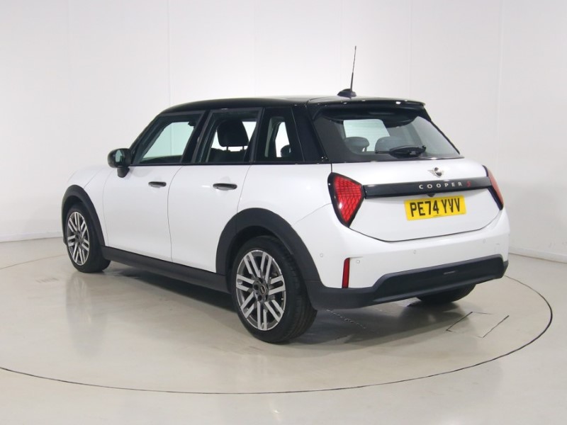 2024 (74) MINI COOPER 2.0 S Classic 5dr Auto 1