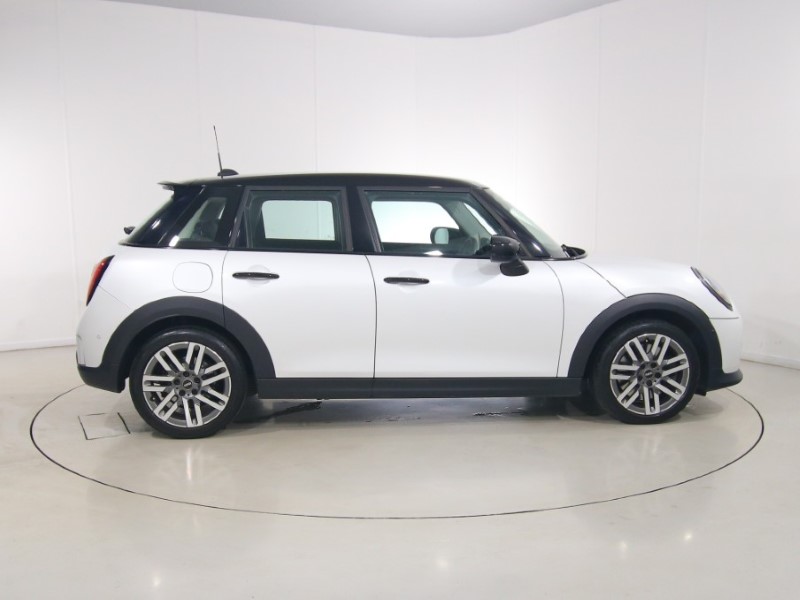2024 (74) MINI COOPER 2.0 S Classic 5dr Auto 5833999