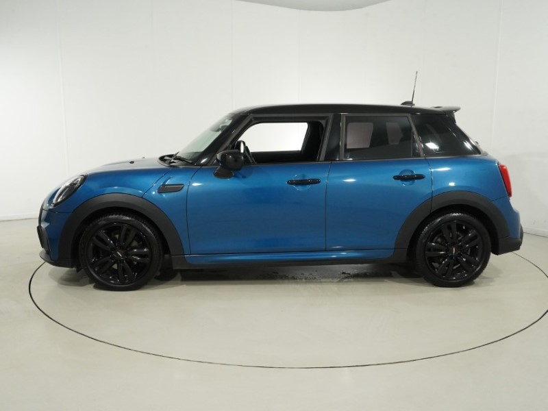 2024 (24) MINI HATCHBACK 1.5 Cooper Sport 5dr 5881610