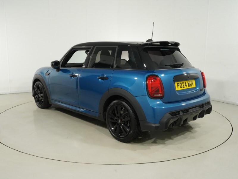 2024 (24) MINI HATCHBACK 1.5 Cooper Sport 5dr 1