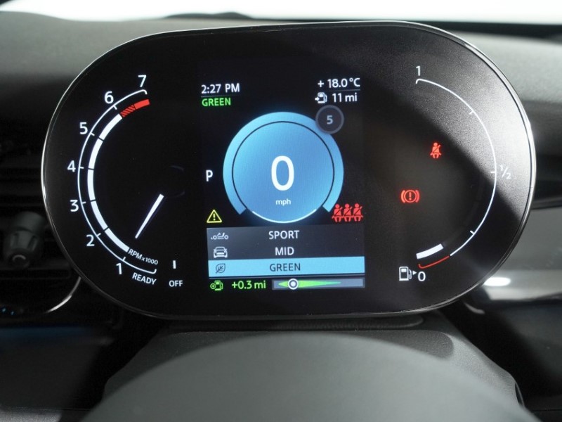 2024 (24) MINI HATCHBACK 1.5 Cooper Sport 5dr 5881653